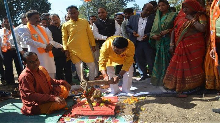 आयुष राज्य मंत्री श्री कावरे विकास यात्रा में हुए शामिल